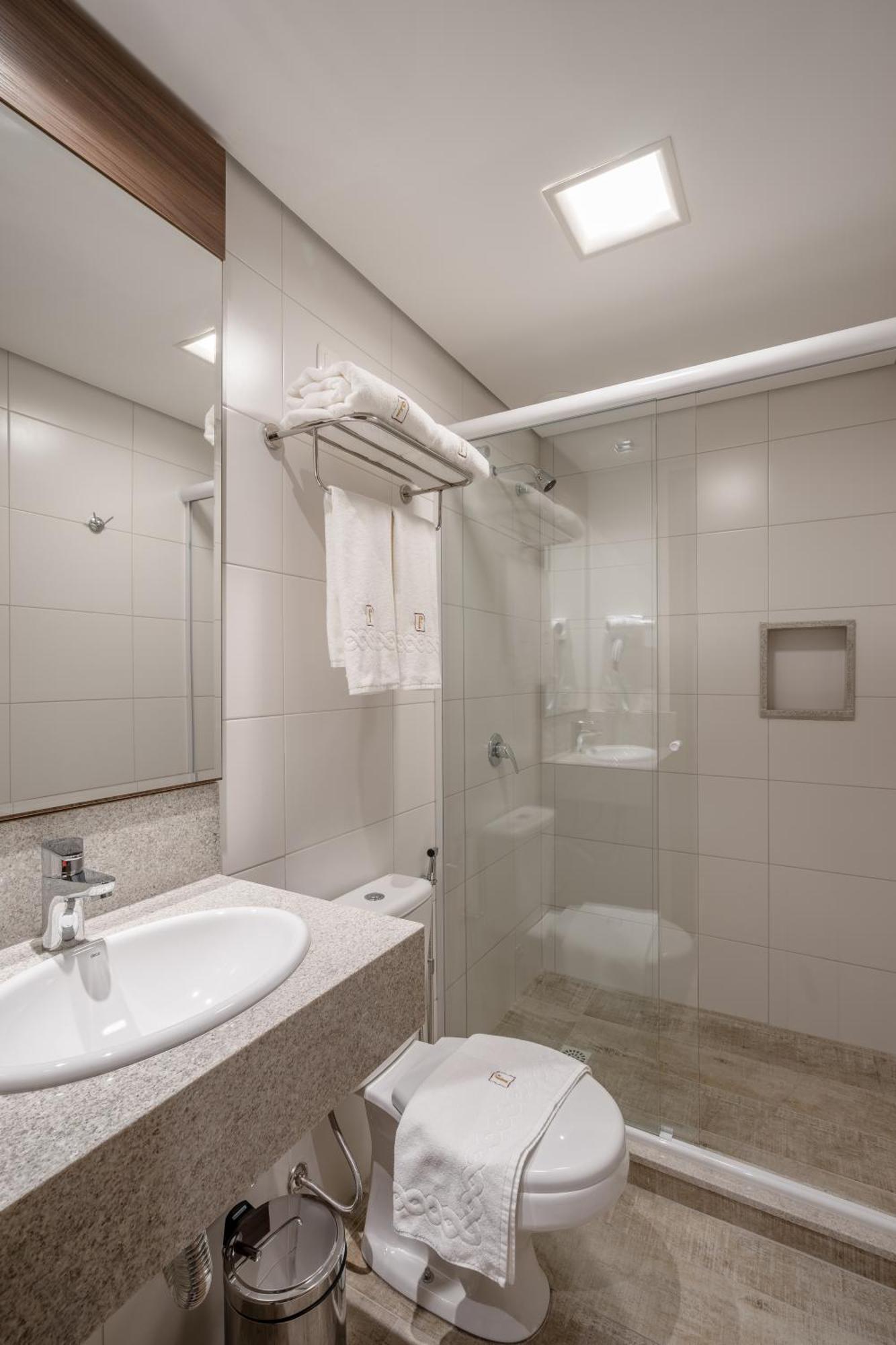 Quadruple Suite  with King-size bed with Spa Bath,1496965390:JPEG